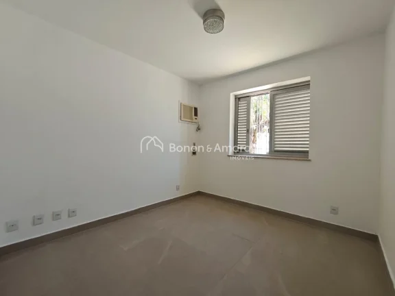 Imagem Casa comercial para locação no Parque Taquaral, Campinas - Casa térrea, 

Recém reformada e adap...