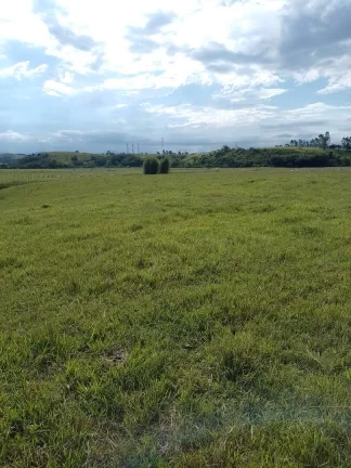 Imagem Propriedade no Rodovia Mario Covas no município de Carapebus BR101