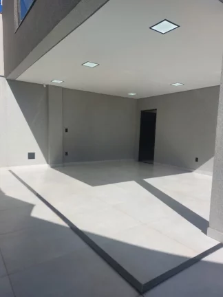 Imagem SOBRADO DE ALTO PADRÃO Á VENDA NO JARDIM NATAL EM FRANCA/SP