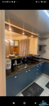 Imagem Amplo apartamento à 30 metros da praia
