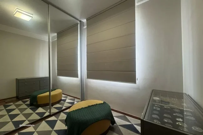 Imagem Localizado em Belo Horizonte, este apartamento de 97 metros quadrados oferece um espaço confortáve...