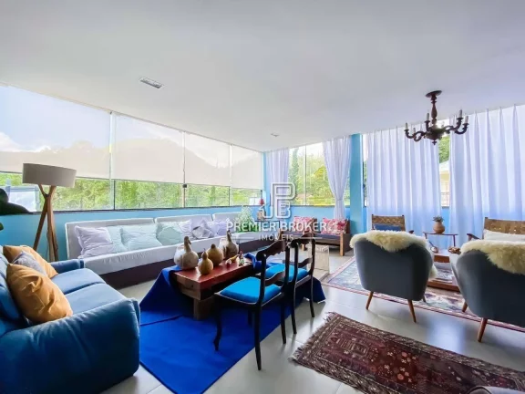 Imagem Casa à venda, 320 m² por R$ 2.400.000,00 - Vargem Grande - Teresópolis/RJ