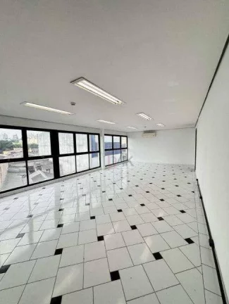 Imagem Sala comercial para alugar na Rua Manuel Borba 163 Santo Amaro - SP