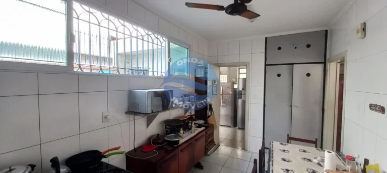 Imagem Casa a venda na Ponta da Praia - Santos SP
