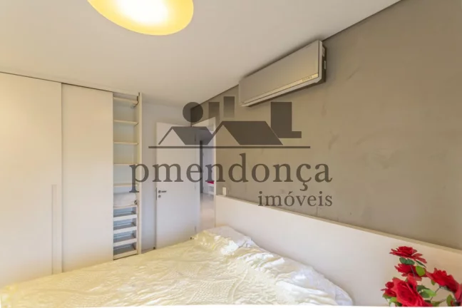 Imagem Apartamento Pinheiros, reformado e mobiliado, 2 dts, 2 vagas, lazer ,