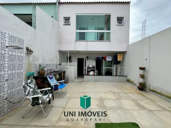 Imagem Casa duplex à venda 03 suítes em Itapebussu em Guarapari, por R$750.000, com área de churrasqueira