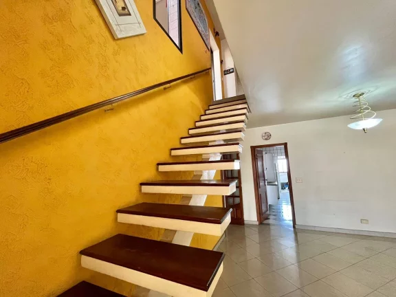 Imagem ️ Belíssima Cobertura Duplex à Venda – Gonzaga, Santos/SP