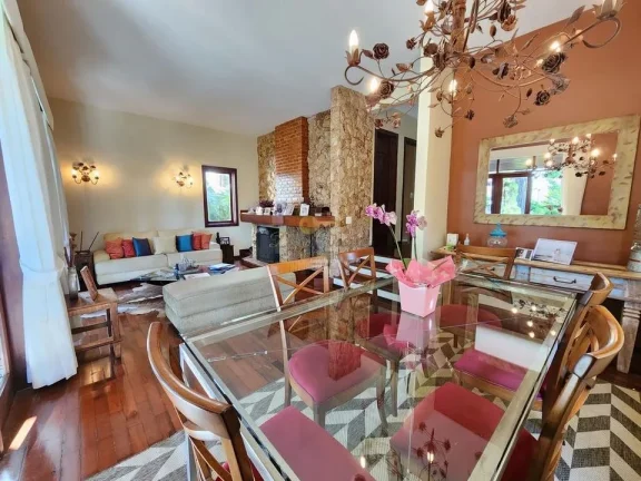 Imagem Casa em Condomínio para Venda em Teresópolis / RJ no bairro Granja Guarani