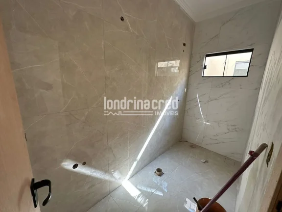 Imagem Linda casa no Jd. Antares, próxima à Av. São João, com 3 dormitórios, sendo 1 suíte, e conceito aberto entre sala e cozinha. Conforto e praticidade garantidos.