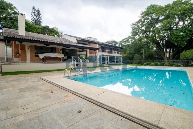 Imagem Casa Alto padrão 4 suítes no Parque Anchieta com piscina e churrasqueira
