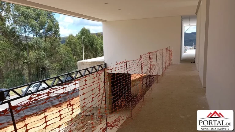 Imagem Casa moderna a venda no condomínio Alphaville Lagoa dos Ingleses,