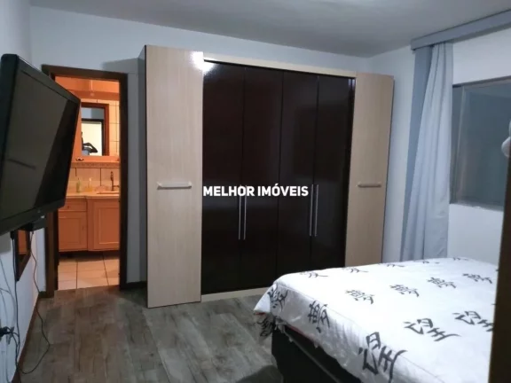 Imagem Apartamento Duplex com 04 dormitórios, localizado em Balneário Camboriú.