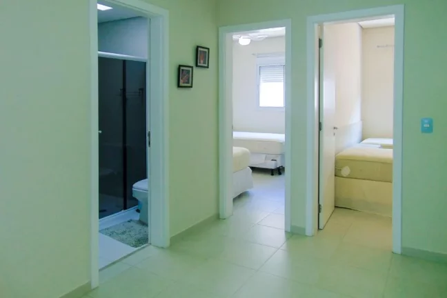 Imagem Enseada - Conjunto de casas - Alto padrão - Próximo ao Hotel Casa Grande.
