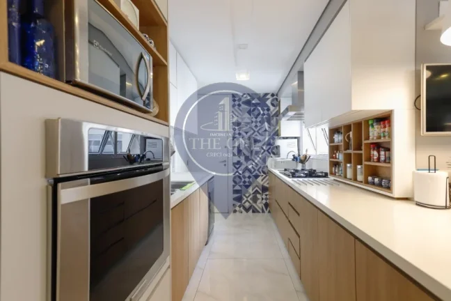 Imagem Venda de Apartamento de Luxo em Água Branca, São Paulo-SP 4 Quartos, 2 Suítes, 5 Banheiros, 3 Vagas, 241m²