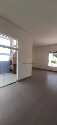 Imagem Casa com 03 quartos sendo 01 suíte em condomínio !!