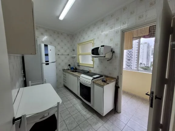 Imagem PITANGUEIRAS – NA QUADRA DA PRAIA COM MARAVILHOSA VISTA MAR, VAGA DE GARAGEM DEMARCADA NO PRÉDIO, 95 M² ÚTEIS, CONDONDOMÍNIO BAIXO.