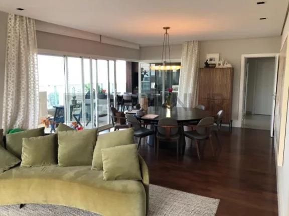 Imagem Luxuosa cobertura duplex de alto padrão na cobiçada Vila Nova Conceição, com incríveis 411m² e 5 vagas de garagem. Com um design clean e moderno, as