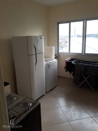 Imagem Sobrado com 5 kitnets independentes em localização estratégica para renda