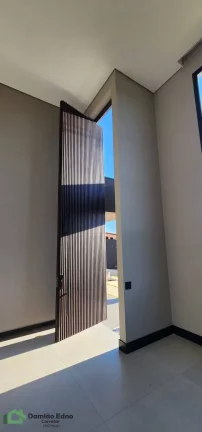 Imagem Casa de Condomínio com 3 Quartos à venda, 215m² - Villagio Azzure