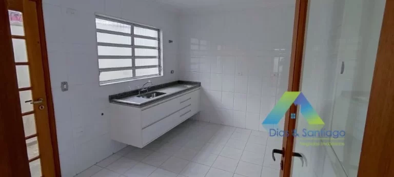 Imagem VILA BASILIO MACHADO Sobrado Novo 230M², nunca habitado, 4 dormitórios, condomínio fechado, 3 vagas ótima localização e valor !!!