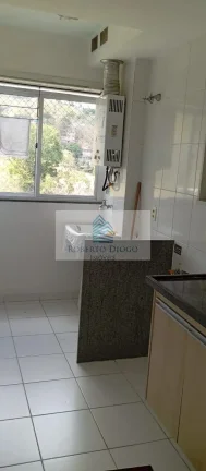 Imagem Imperdível: Apartamento à venda em São Gonçalo-RJ, bairro Maria Paula, 2 quartos, 1 suíte, 1 sala, 2 banheiros, 60m².