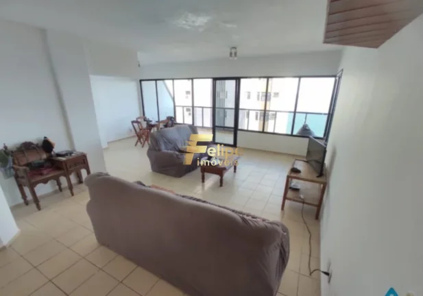 Imagem Cobertura duplex à venda no Centro de Guarapari.