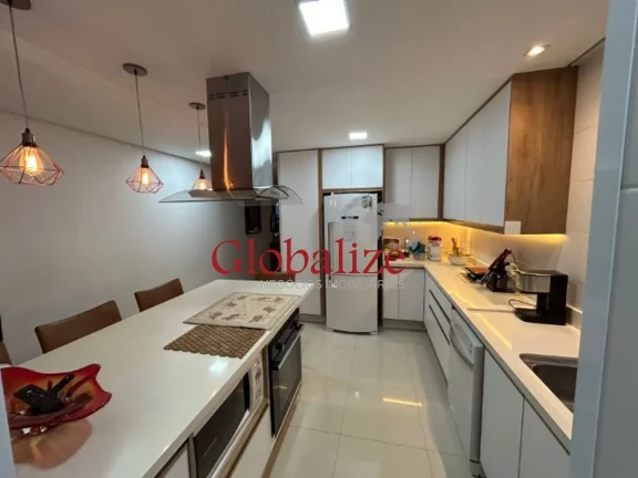 Imagem APARTAMENTO DUPLEX COM 3 DORMITÓRIOS, 3 BANHEIROS SENDO 1 SUÍTE, 2 VAGAS DE GARAGEM NO BAIRRO VILA MATHIAS EM SANTOS PRO R$ 1.200.000,00.