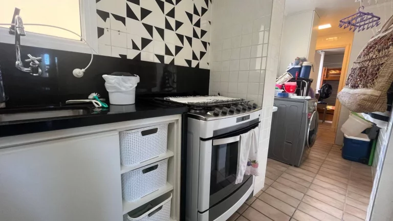 Imagem Apartamento com 4 dormitórios à venda, 155 m por R$ 2.480.000,00 - Riviera