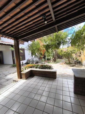 Imagem Linda casa com Jardim, 4 quartos , sendo 3 Suites , 4 Vagas, no Bairro Capim Macio, Natal