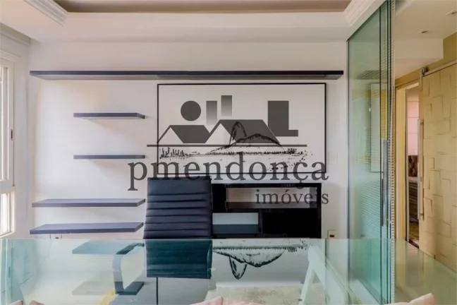 Imagem Apartamento em andar alto, totalmente reformado, em Perdizes com 84m²