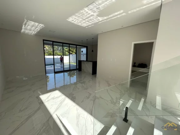 Imagem Casa em Condomínio com 03 suíte à Venda no Jardim Ermida - Jundiaí/SP