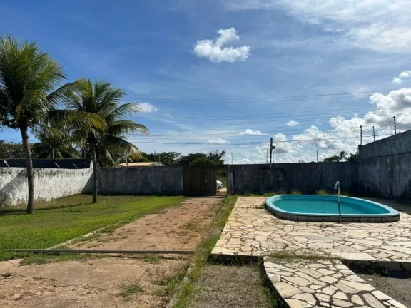 Imagem Casa térrea à venda no Robalo. Loteamento Recanto das Chácaras em Aracaju-SE! 3 quartos, 1 suite, 1 sala, 2 banheiros, 20 vagas de garagem, 130,00 m² de área.