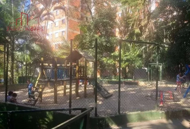 Imagem Apartamento no Condomínio Floresta - 42m² - 2 dormitórios