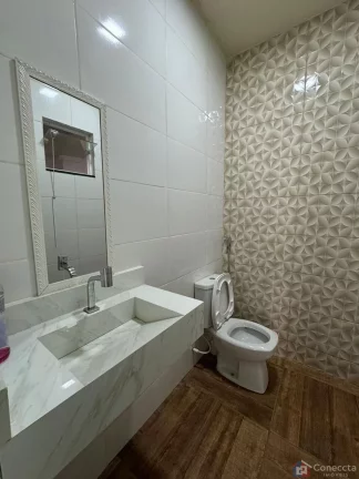Imagem Casa à Venda no Bairro Planalto em Patos de Minas – 3 Quartos, Suíte com Hidro e Área Gourmet