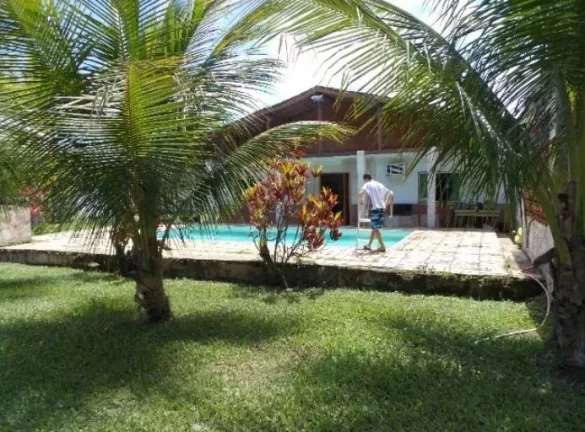 Imagem Casa à venda em Maricá, Vale da Figueira (Ponta Negra), com 3 quartos, 250m2