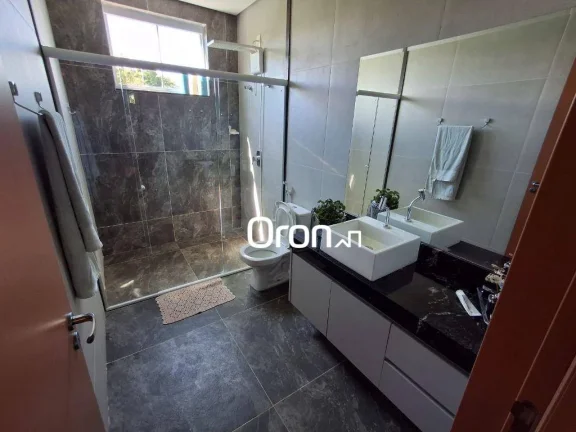 Imagem Chácara com 5 dormitórios à venda, 1540 m² por R$ 1.250.000,00 - Portal do Cerrado - Bela Vista de Goiás/GO