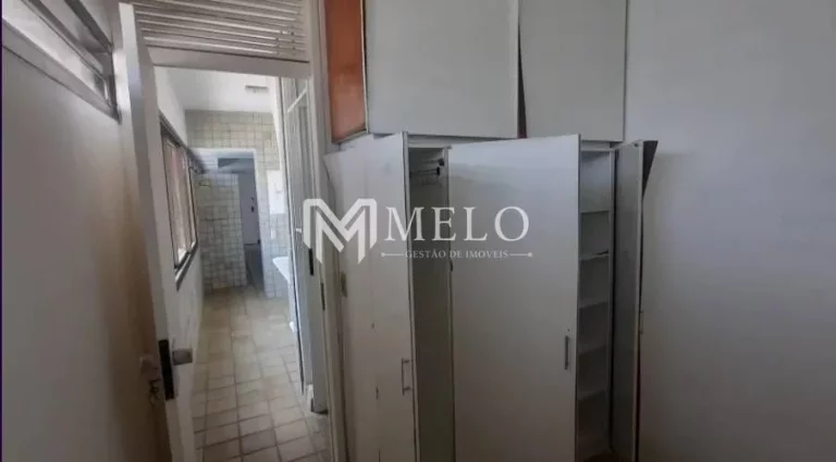 Imagem Oportunidade em BOA VIAGEM: 234m², 04qts, 01suíte, 02vagas...