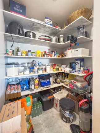 Imagem Descubra esta linda casa de sobrado no Residencial Santa Maria, perfeita para quem busca conforto e ...