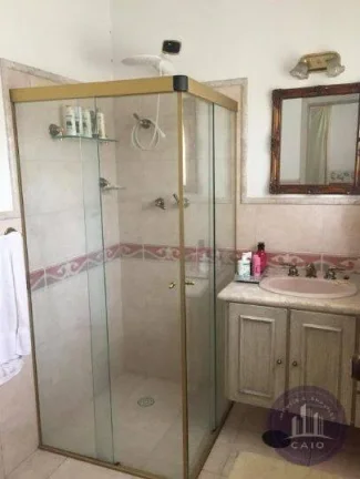 Imagem Oportunidade! Casa à venda com 315m² por R$ 2.100,000 - Alphaville/SP