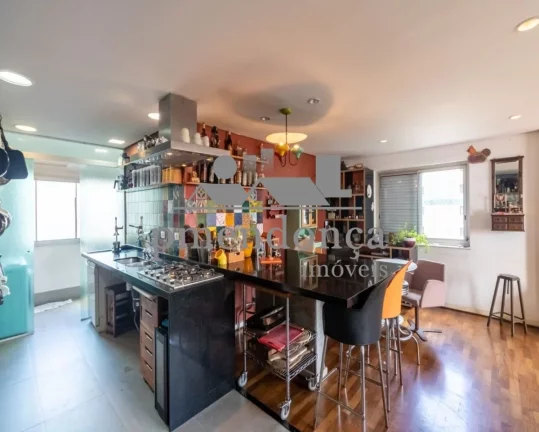 Imagem Cobertura Duplex reformada em Perdizes com 3 quartos e 1 vaga, 312m²