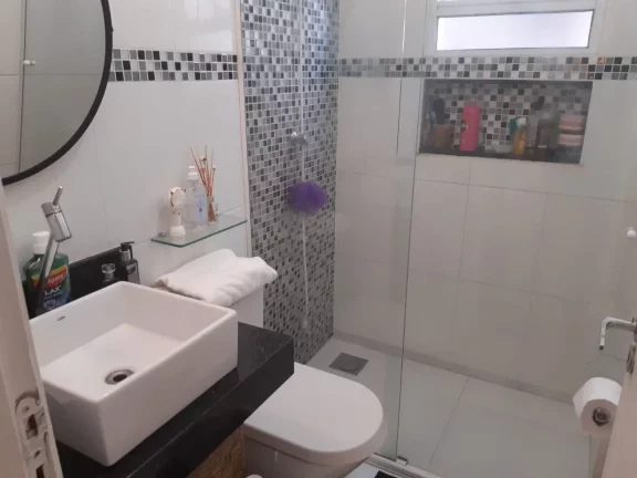 Imagem Apartamento à venda em Cotia-SP, 2 quartos, 1 banheiro, 1 vaga, 54m² no Jardim Central!