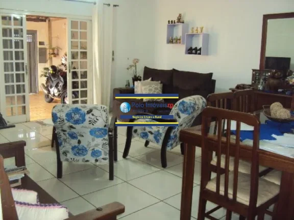Imagem CASA JARDIM PROCÓPIO, R$ 320.000 - 4 DORMITÓRIOS SENDO 1 SUÍTE, 2 BANHEIROS, 3 VAGAS DE GARAGEM, QUITADA