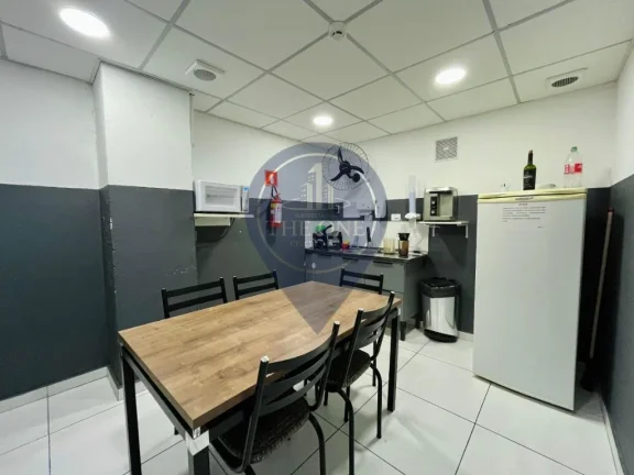 Imagem Conjunto Comercial à Venda na Vila Clementino, São Paulo-SP: 2 Banheiros, 1 Vaga e 42m² de Área!