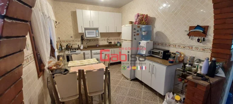 Imagem Casa com 5 dormitórios à venda, 200 m² por R$ 1.400.000,00 - Centro - Arraial do Cabo/RJ