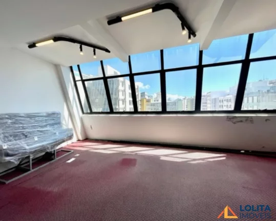 Imagem Sala comercial à venda no Centro de Florianópolis/SC com 156 m