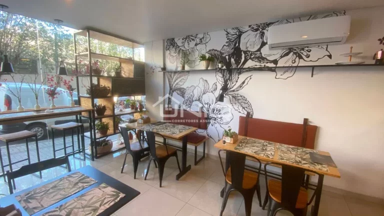 Imagem Comércio alimentíceo em Ed Comercial da área da Saúde