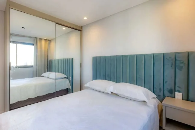 Imagem Apartamento com 2 dormitórios sendo 1 suíte e 1 vaga de garagem - Praia Brava - Itajaí