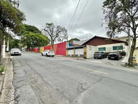 Imagem Sobrado COMERCIAL - 6 salas, recepção, 2 vagas - próx. ao Portal do Morumbi