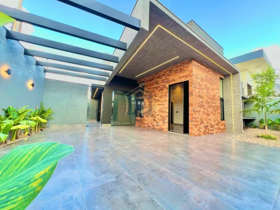 Imagem Casa Alto Padrão no Jardim Tóquio em Maringá