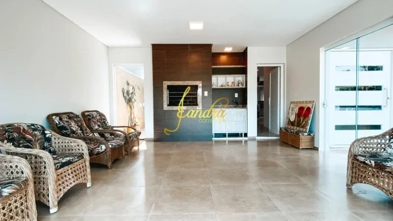 Imagem Casa térrea em Condomínio com 04 suítes mobiliado e decorado